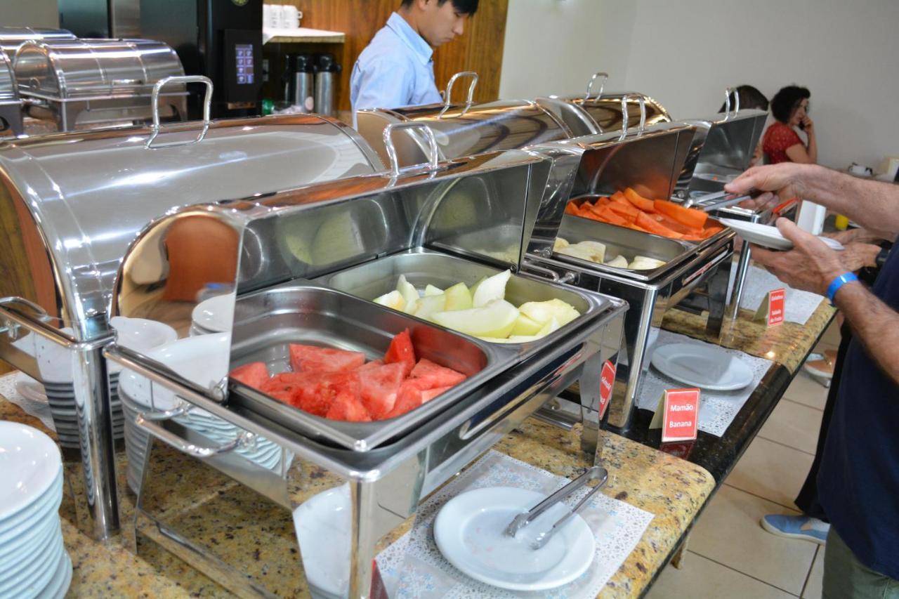 Sara Palace Hotel อูเบร์ลังเจีย ภายนอก รูปภาพ